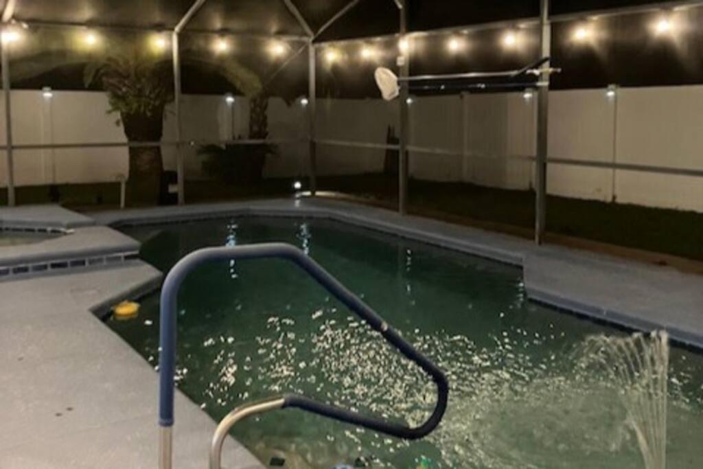 Hébergement de vacances Birds And Blossoms Oasis - Close To Theme Parks Davenport